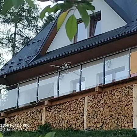 Domek W Gorcach 木屋 Ochotnica Górna
